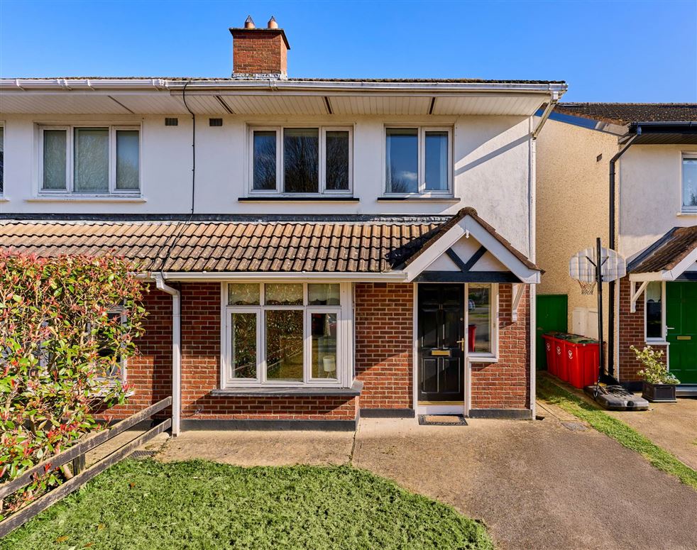 11 Luttrellstown Grove, Castleknock, Dublin 15, County Dublin