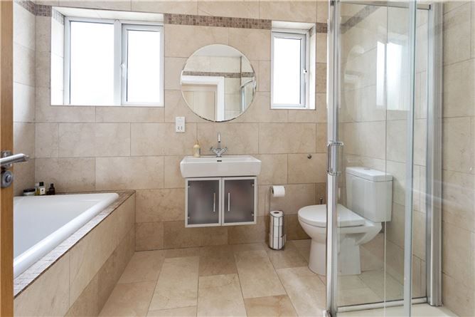 3 Hyde Park Gardens, Blackrock, Co. Dublin