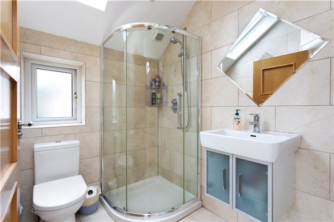 3 Hyde Park Gardens, Blackrock, Co. Dublin