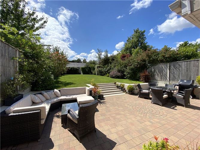 3 Hyde Park Gardens, Blackrock, Co. Dublin