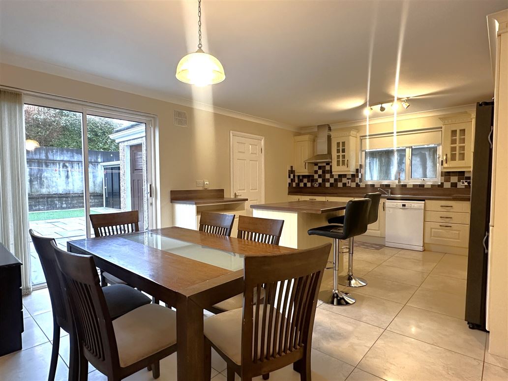 27 Ard Fraoigh, Clybaun Road, Knocknacarra, Galway