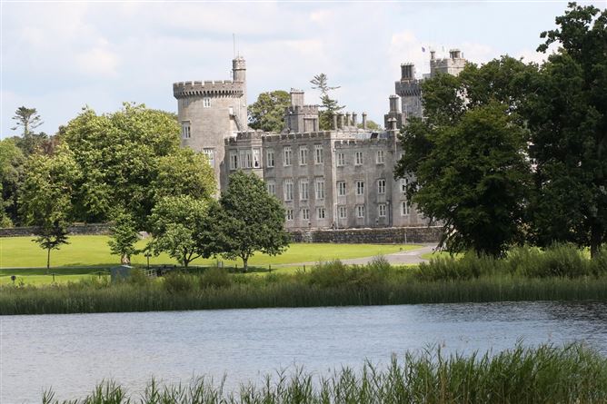 No 6 Orchard Wood, Dromoland Castle Resort and Golf Club, Newmarket on Fergus, Clare