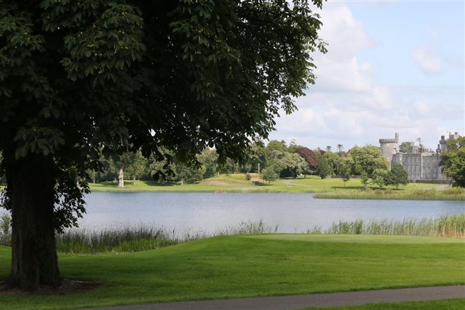 No 6 Orchard Wood, Dromoland Castle Resort and Golf Club, Newmarket on Fergus, Clare