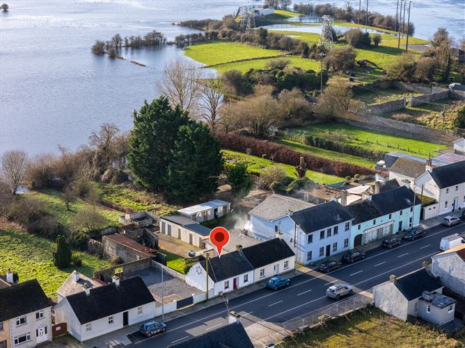 Main Street, Shannonbridge, Co. Offaly