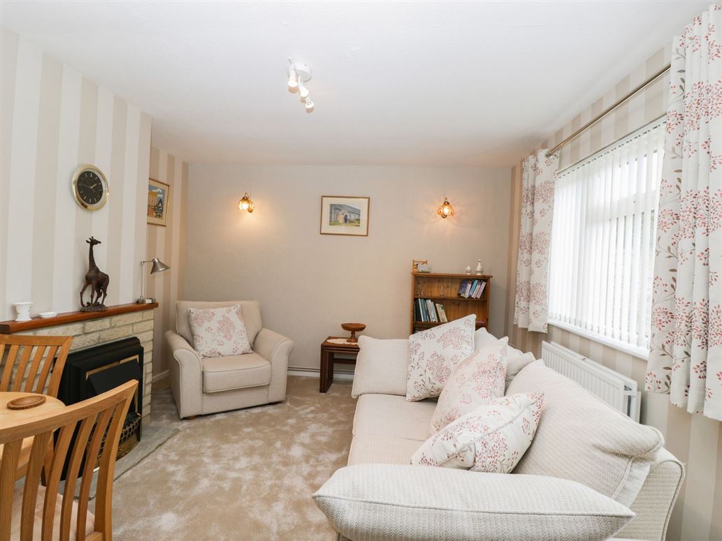 Ground Floor Annex,Milton Under Wychwood, Oxfordshire, United Kingdom