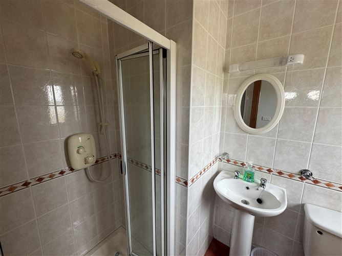 Ref 1191 - 2 Marina Walk, Caherciveen, Kerry