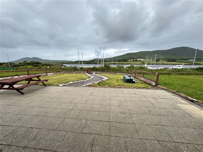 Ref 1191 - 2 Marina Walk, Caherciveen, Kerry