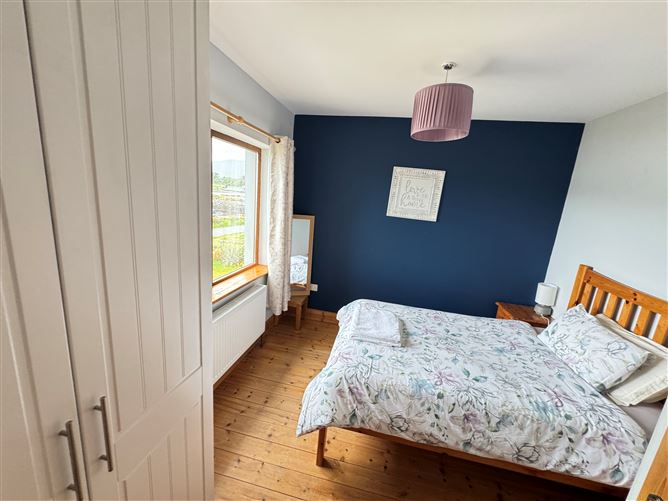 Ref 1191 - 2 Marina Walk, Caherciveen, Kerry
