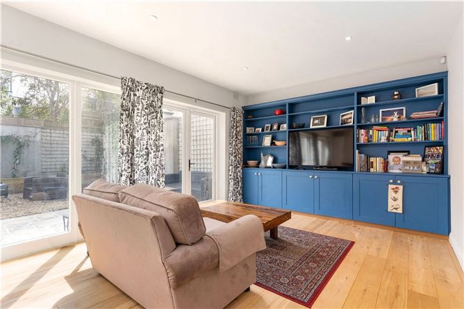 Photo 4 of 14 — 2 Flann O'Brien Mews, Avoca Road, Blackrock, Co. Dublin