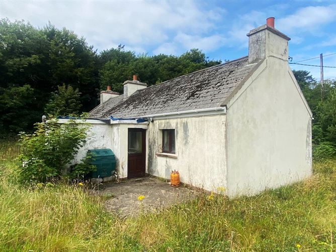 Photo 7 of 12 — Kilclooney Beg, Portnoo, Co. Donegal