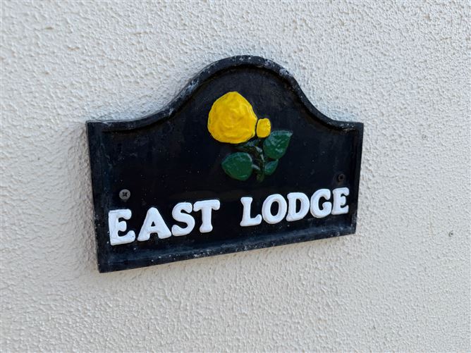 East Lodge, Ardleigh, Two Mile Borris, Thurles, Co. Tipperary