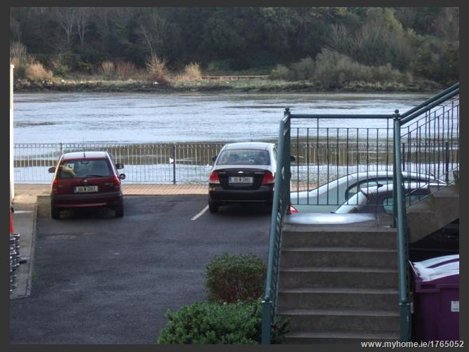 Suir House, Canada Square, Waterford City, Co. Waterford