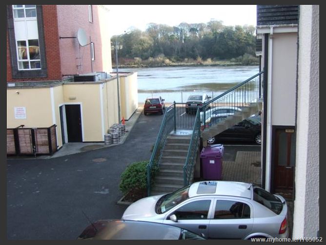 Suir House, Canada Square, Waterford City, Co. Waterford