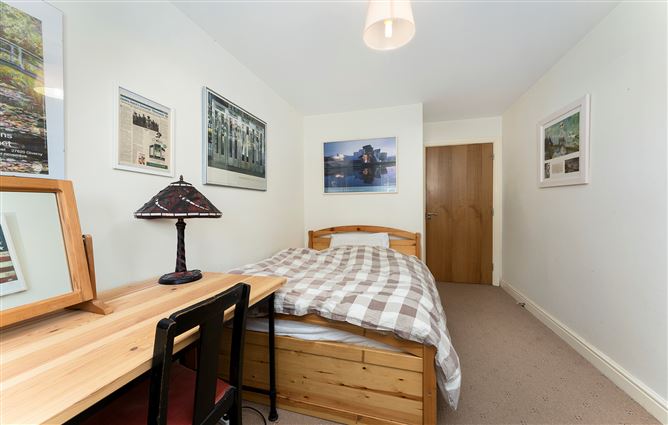 30 Seagrave Drive, St.Margarets Road, Dublin 11