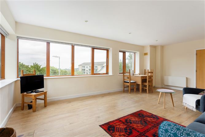 7 Oldfield Hall, Ticknock Park, Ticknock Hill, Ticknock, Dublin 18