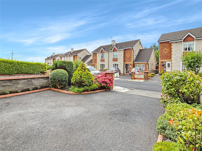 8 Rosanore, Lifford, Ennis, Co. Clare