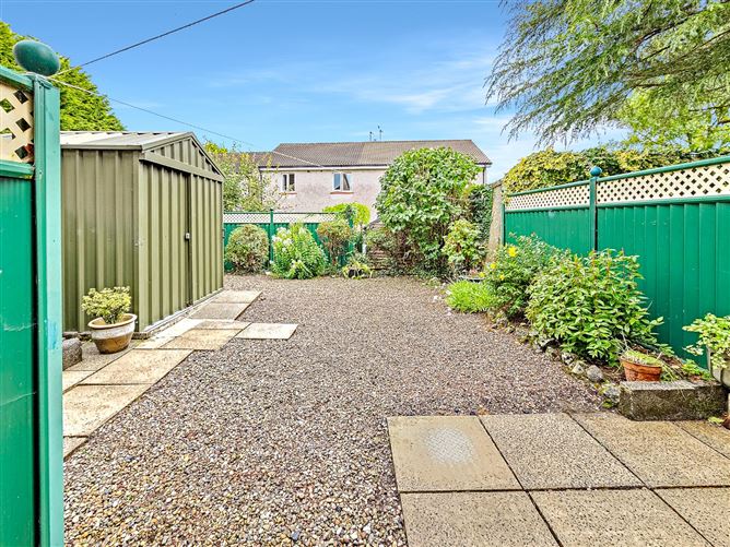 8 Rosanore, Lifford, Ennis, Co. Clare