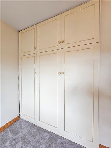 8 Rosanore, Lifford, Ennis, Co. Clare