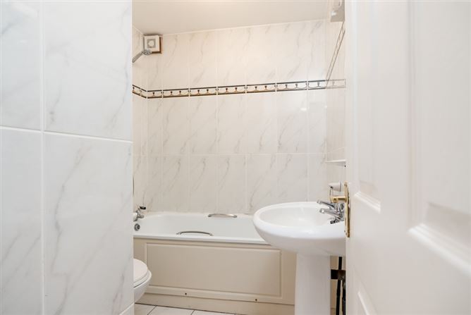 25 Lee Vista, Lee Road, Cork