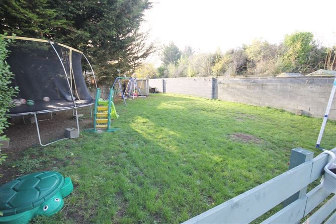 33 Sundale Park, Tallaght, Dublin 24