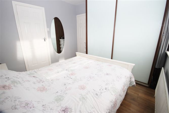 33 Sundale Park, Tallaght, Dublin 24