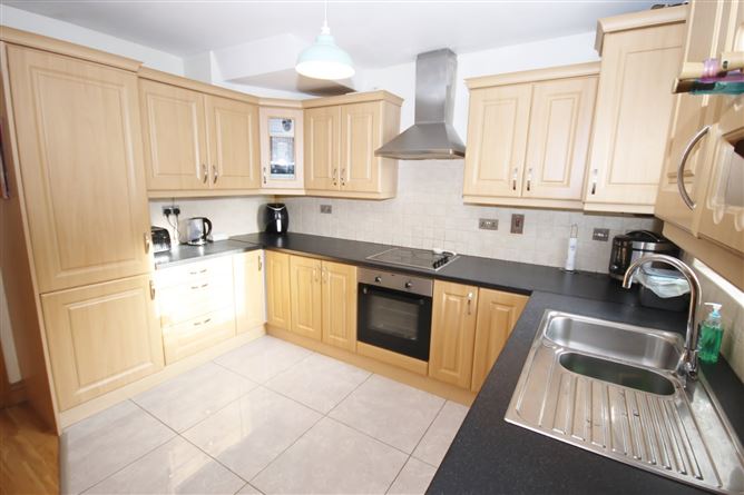33 Sundale Park, Tallaght, Dublin 24
