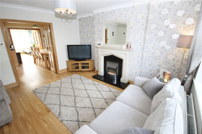 33 Sundale Park, Tallaght, Dublin 24
