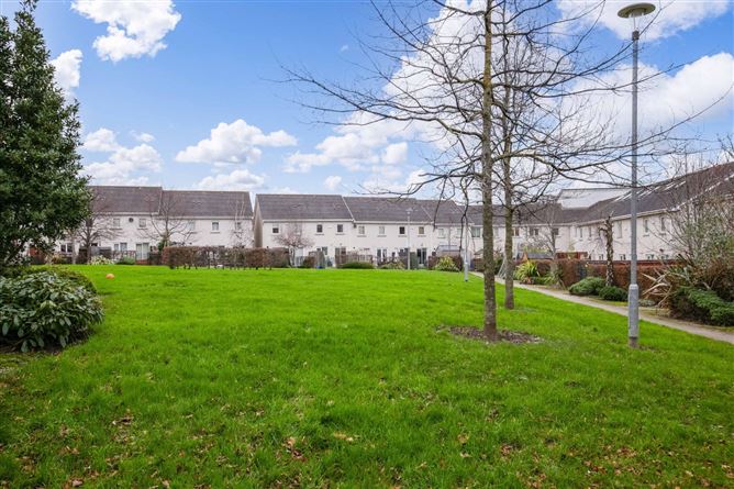 Photo 19 of 20 — 42 St Samson's Square, Balgriffin, Dublin 13