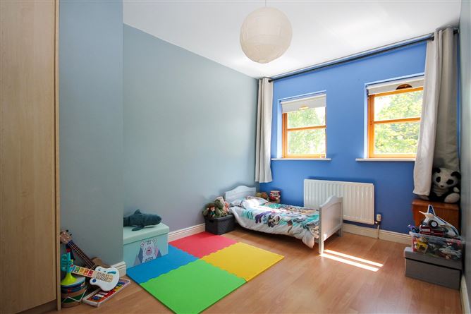 23 Marlfield Lawn, Kiltipper, Dublin 24