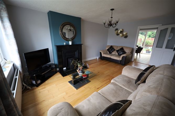 53 Liosbourne, Carrigaline, Cork