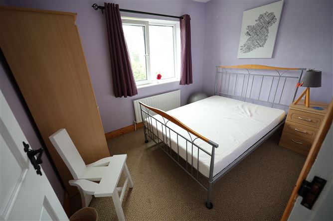 53 Liosbourne, Carrigaline, Cork