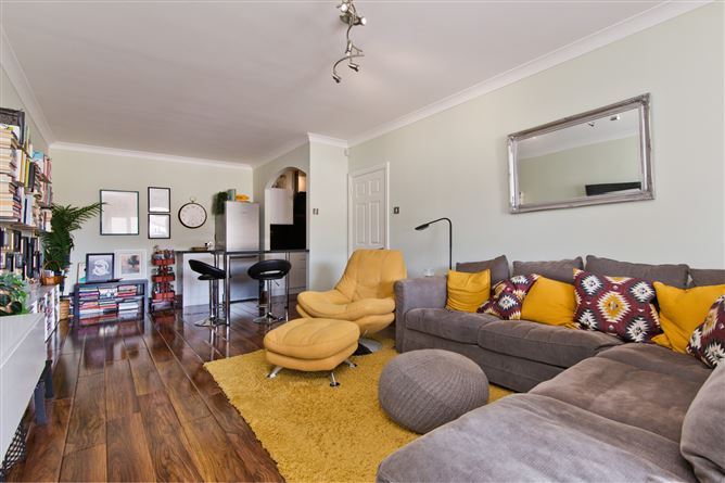 15 Goldstone Court, Clogher Road, Crumlin, Dublin 12