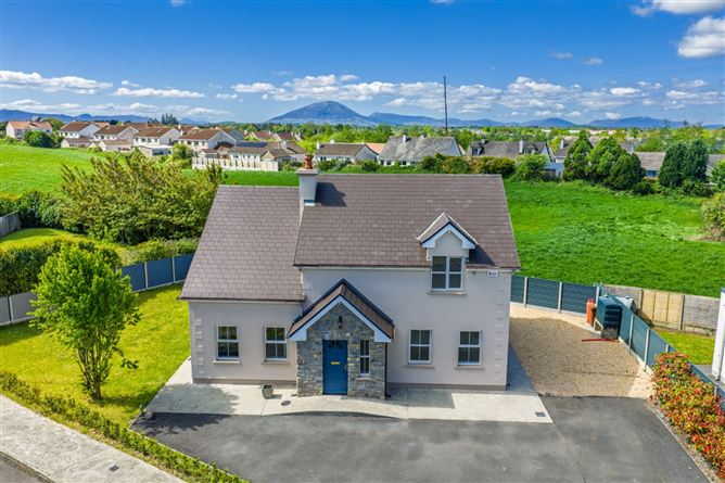 Photo 38 of 40 — 25 Brusna Court, Ballina, Co. Mayo.