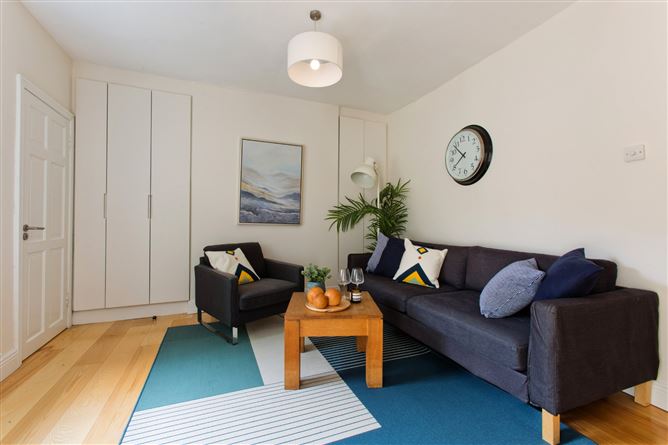 38 Curzon Street, Dublin 8