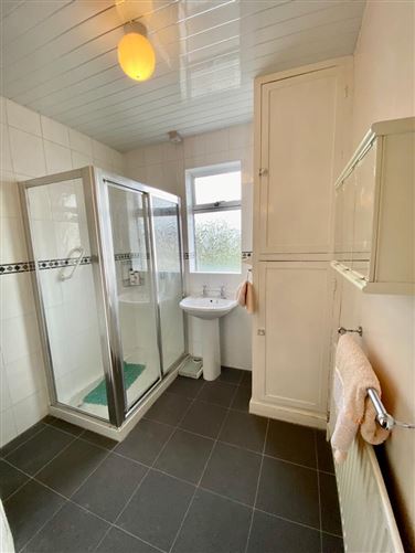 1 Highfield Lawn, Model Farm Road, Cork City