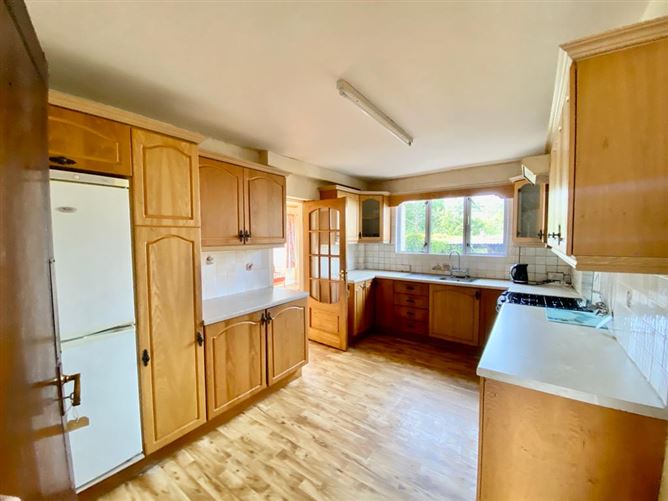 1 Highfield Lawn, Model Farm Road, Cork City