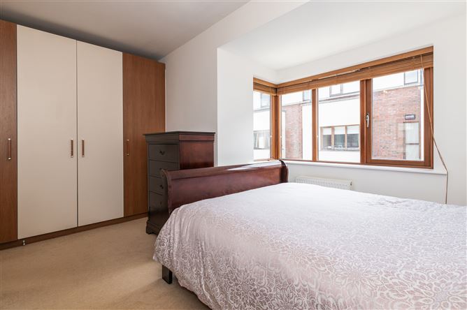 24 The Gardens, Carrickmines Manor, Carrickmines, Dublin 18
