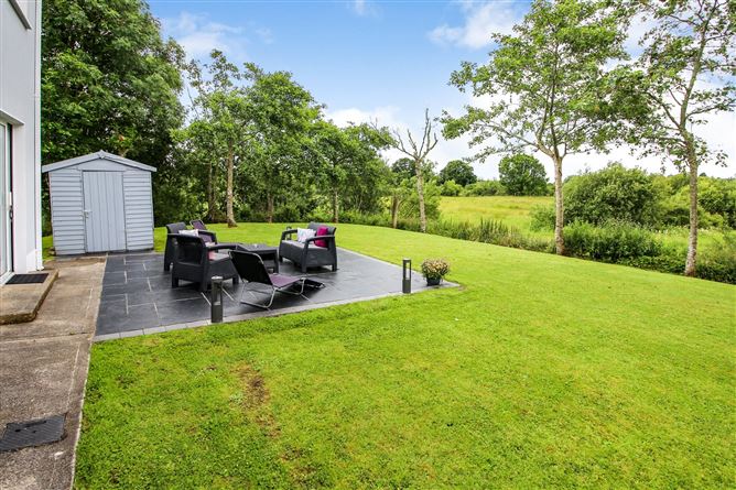 11 Woodville, Leitrim Village, Co. Leitrim