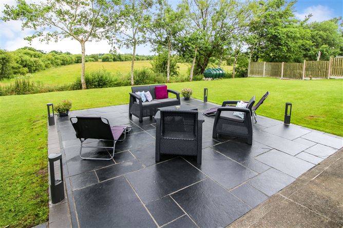 11 Woodville, Leitrim Village, Co. Leitrim