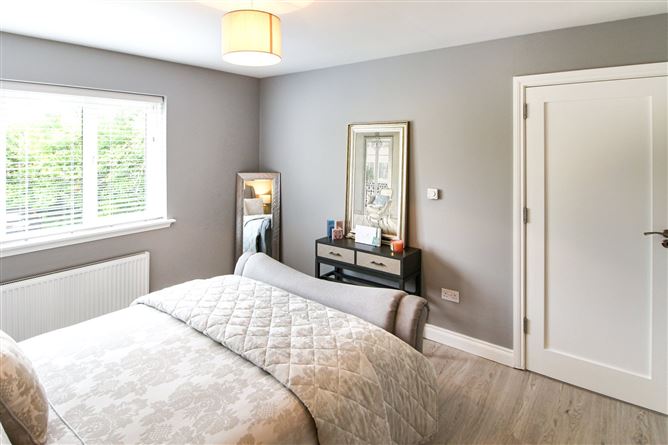 11 Woodville, Leitrim Village, Co. Leitrim