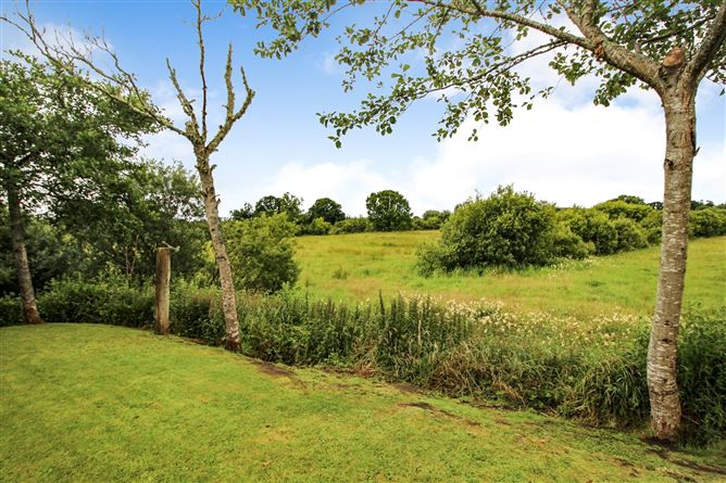 11 Woodville, Leitrim Village, Co. Leitrim