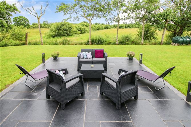 11 Woodville, Leitrim Village, Co. Leitrim