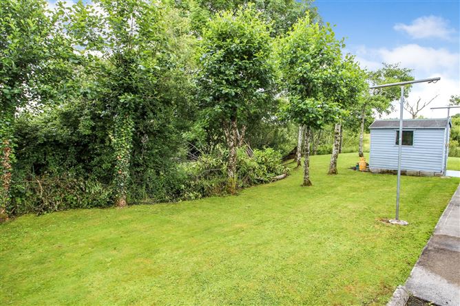 11 Woodville, Leitrim Village, Co. Leitrim