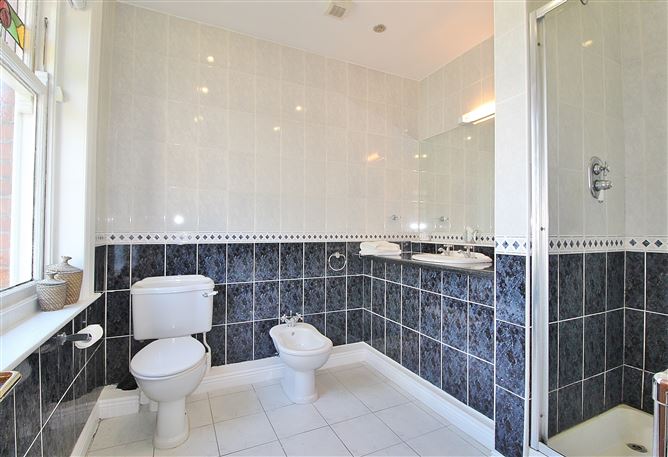 137 Seafield Road East, Clontarf, Dublin 3