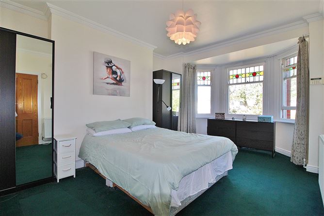 137 Seafield Road East, Clontarf, Dublin 3