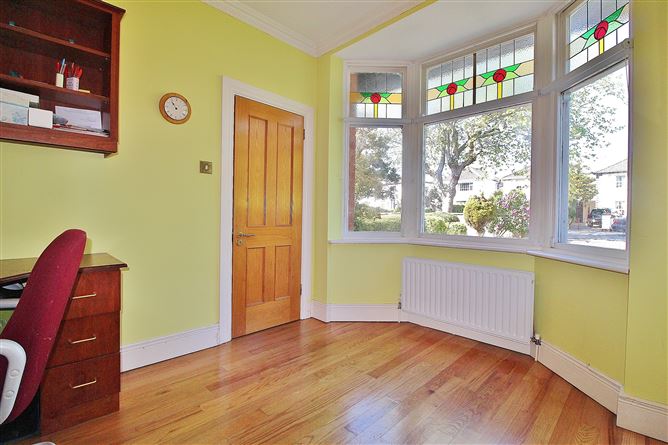 137 Seafield Road East, Clontarf, Dublin 3