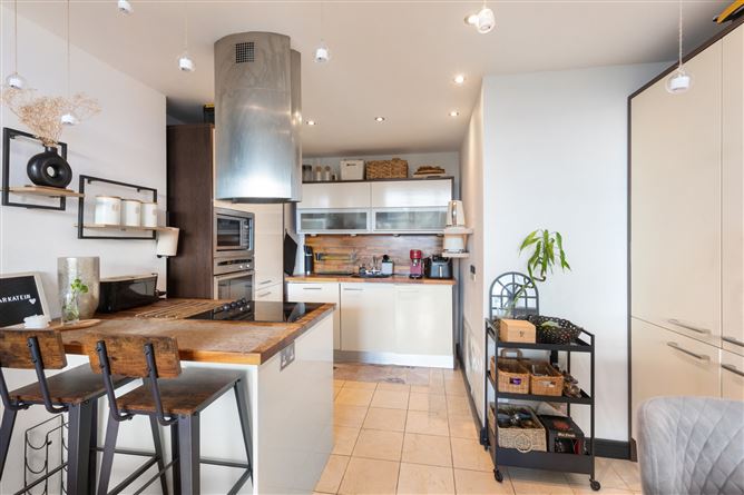 Photo 6 of 14 — 207 Beacon One, Beacon Court, Dublin 18