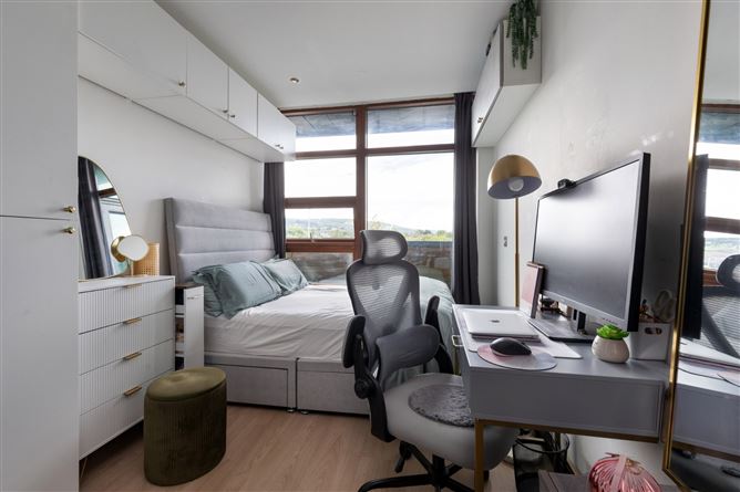Photo 10 of 14 — 207 Beacon One, Beacon Court, Dublin 18