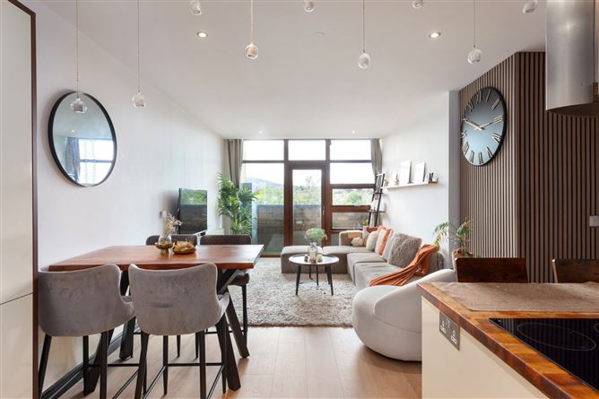 Photo 4 of 14 — 207 Beacon One, Beacon Court, Dublin 18