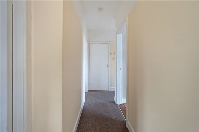 Photo 11 of 34 — Hillside, 8 Lake Lawn, Well Road, Douglas, Cork